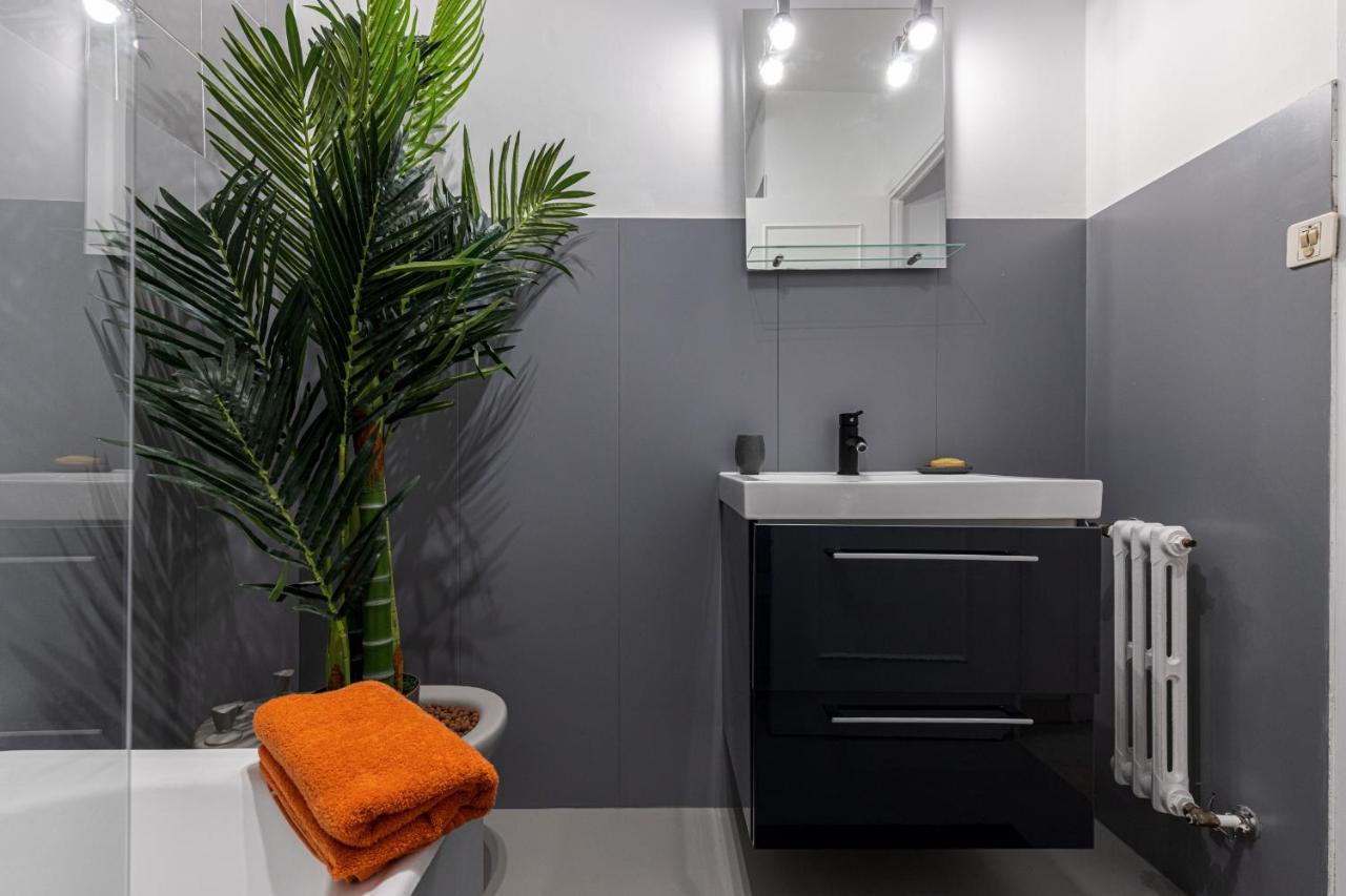Open View Studio & Garage Nizza Esterno foto